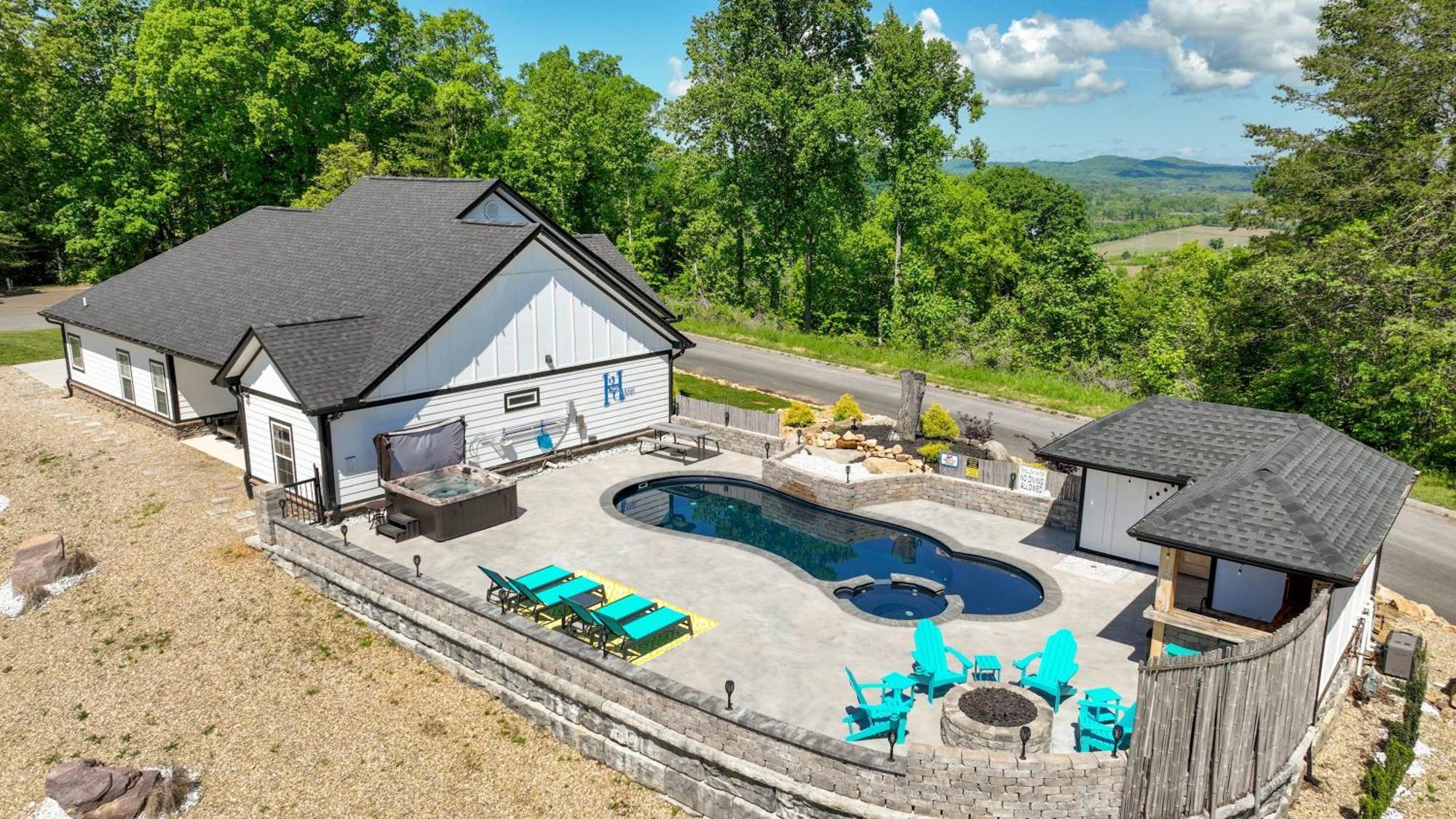 H2Oasis Incredible Pool Retreat With Mountains Views! Villa Сивиървил Екстериор снимка